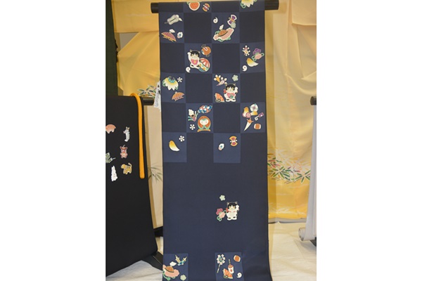 Cloth, Kimono sash belt cloth, Various lucky charm - Akira Konno, Tokyo yuzen dyeing-Tokyo yuzen dyeing-Japanese Woven and dyed textiles