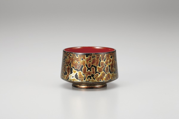 Drinking vessel, Large sake cup, Mushikui pattern, Gold - Aizu lacquerware-Aizu lacquerware-Japanese Lacquerware