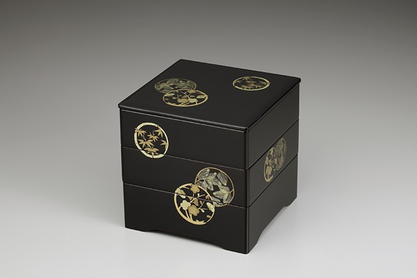 Tableware, Three-tiered food box, Hanamaru, Transparent topcoat, inside vermillion, 6.5, Bento -  Aizu lacquerware-Aizu lacquerware-Japanese Lacquerware
