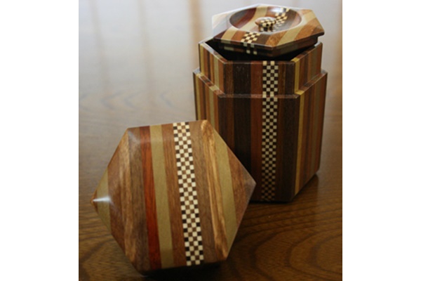 Tea supplies, Pure wood Hexagonal tea caddy, Striped checkerboard - Hakone wood mosaic, Wood crafts-Hakone wood mosaic-Japanese Wood and bamboo crafts