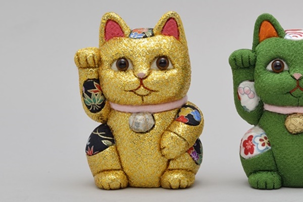 Ornament, Wooden doll Beckoning cat, Gold - Toukou Kakinuma, Maneki-neko, Edo kimekomi dolls-Edo kimekomi dolls-Japanese Dolls and kokeshi