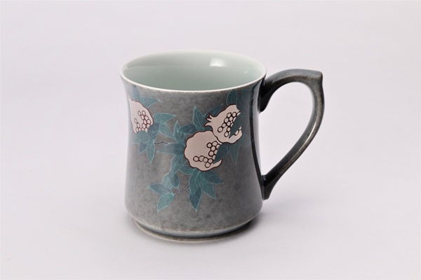 Drinkware, Mug, Light ink color Sumi-hajiki, Pomegranate - Imaizumi Imaemon XIV, Arita ware, Ceramics-Imari/Arita ware-Japanese Ceramics