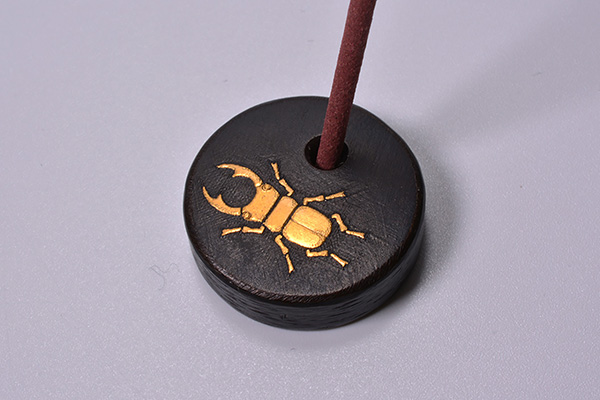 Ornament, Incense holder, Stag beetle - Yoku Aso, Higo inlays, Metalwork-Higo inlays-Japanese Metalwork