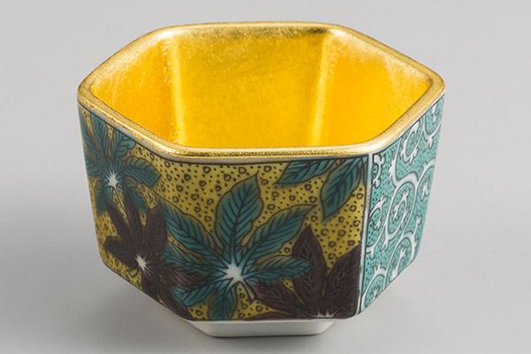 Drinking vessel, Sake cup Yoshidaya - Ceramics, Kanazawa gold leaf, Craft material-Kanazawa gold leaf-Japanese Other crafts