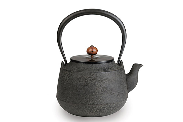 Tea supplies, Iron kettle with shoulders, Old paine pattern 1.2L, Seiko Sato, Yamagata cast iron, Metalwork-Yamagata cast iron-Japanese Metalwork
