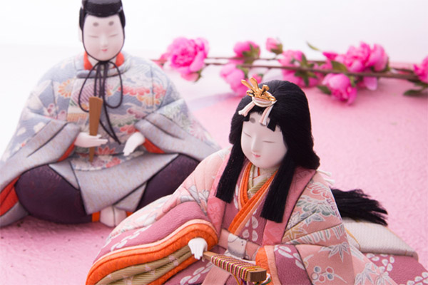 Japanese  Dolls and kokeshi